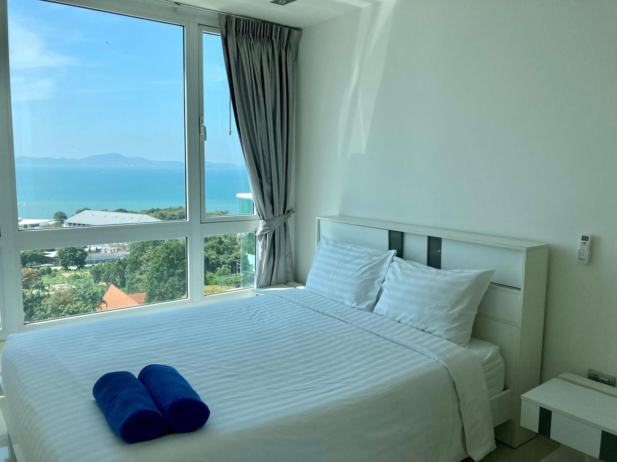 The View Cosy Beach By Pattaya Sunny Rentals Oda fotoğraf